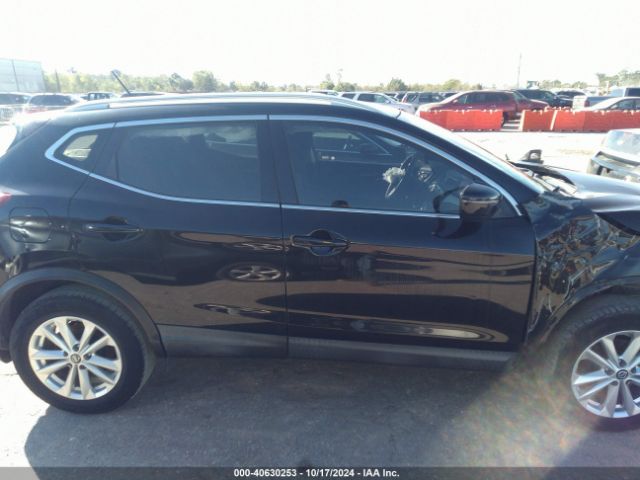 JN1BJ1CP5KW524557 Nissan Rogue Sport Sv