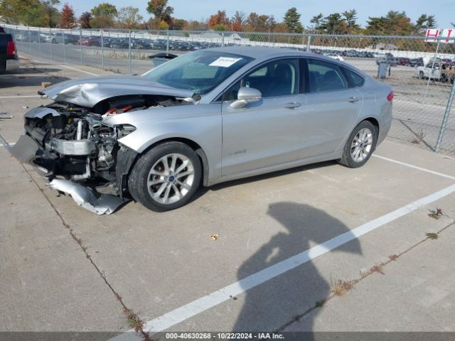 3FA6P0MU0KR117928 Ford Fusion Hybrid Sel