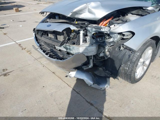 3FA6P0MU0KR117928 Ford Fusion Hybrid Sel