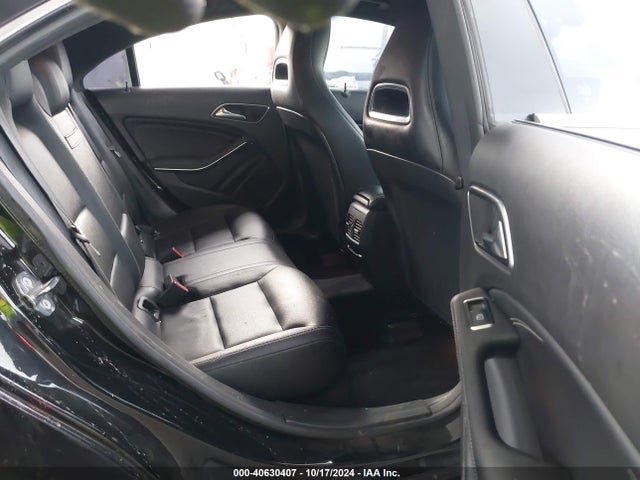 Mercedes-Benz CLA 250 2019 WDDSJ4EB7KN707809 Image 8
