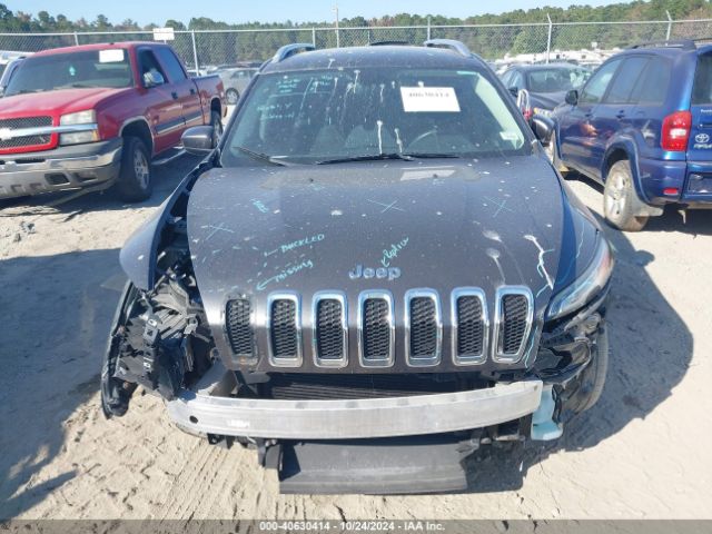 1C4PJLCS3HW514783 Jeep Cherokee Latitude Fwd