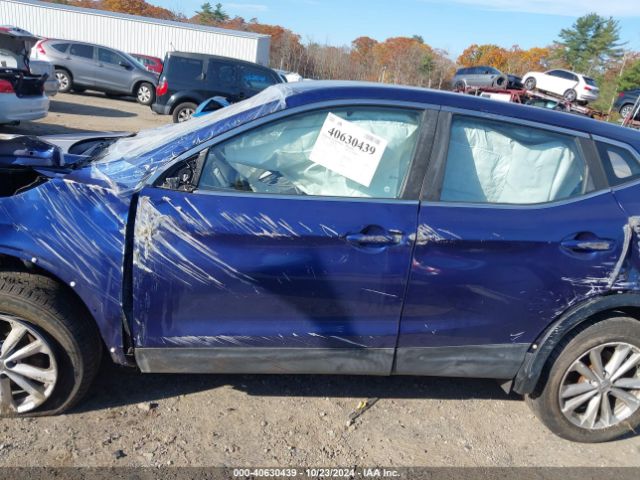 JN1BJ1CP8KW218985 Nissan Rogue Sport S