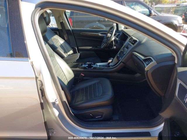 3FA6P0HD8ER212820 Ford FUSION SE