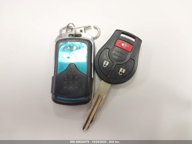 3N6CM0KN1HK692314 Nissan 2017