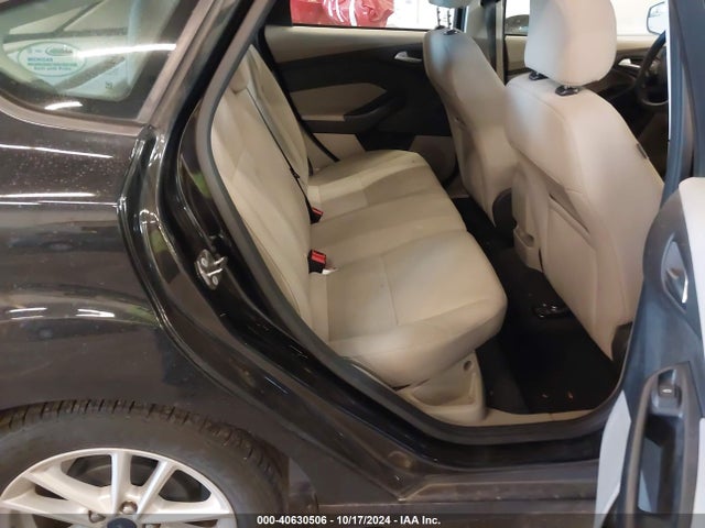 Ford FOCUS SE 2015 1FADP3K2XFL375663 Image 8