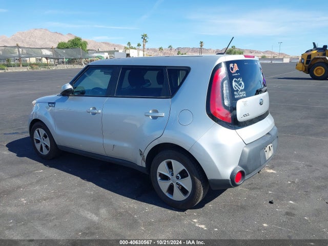 KNDJN2A23F7815696 KIA Soul