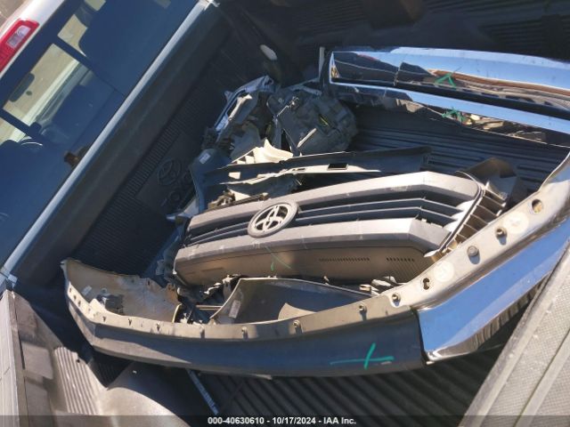 5TFUW5F16EX398505 Toyota Tundra Sr5 5.7l V8
