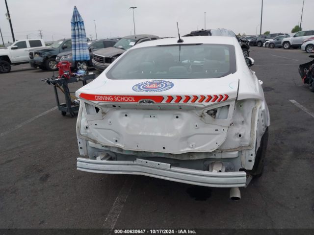 3FA6P0UU2JR214191 Ford Fusion Hybrid S