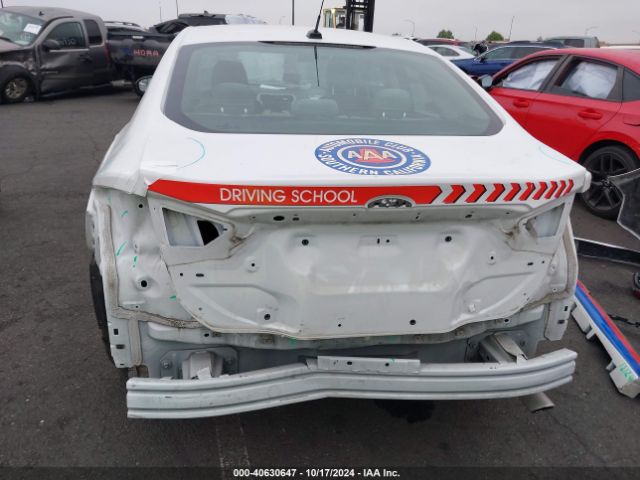 3FA6P0UU2JR214191 Ford Fusion Hybrid S
