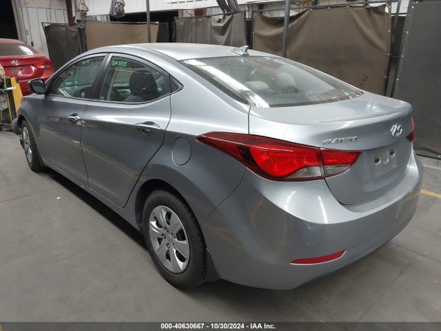 Hyundai ELANTRA SE 2016 5NPDH4AE2GH731652 Image 3