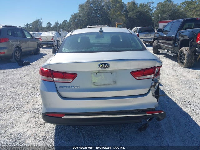KIA Optima Lx 2018 5XXGT4L32JG229007 Image 16