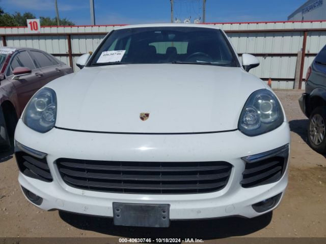 WP1AA2A23GLA05438 Porsche Cayenne