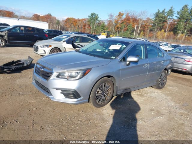 4S3BNAC62J3006124 Subaru Legacy Premium