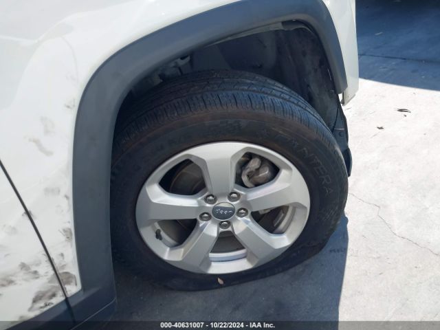 3C4NJCBB8KT788826 Jeep Compass Latitude Fwd