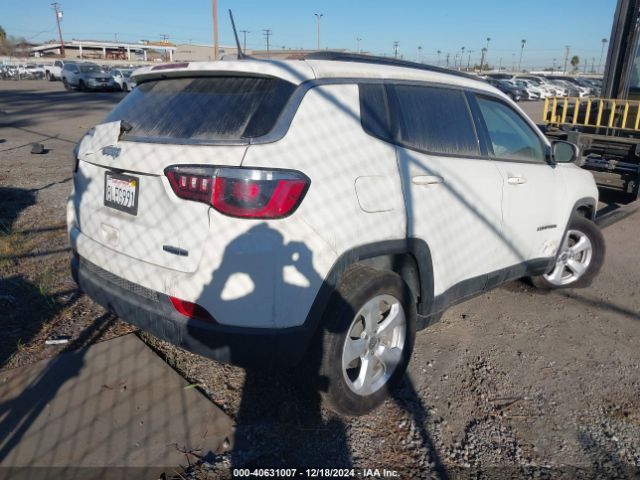 3C4NJCBB8KT788826 Jeep Compass Latitude Fwd
