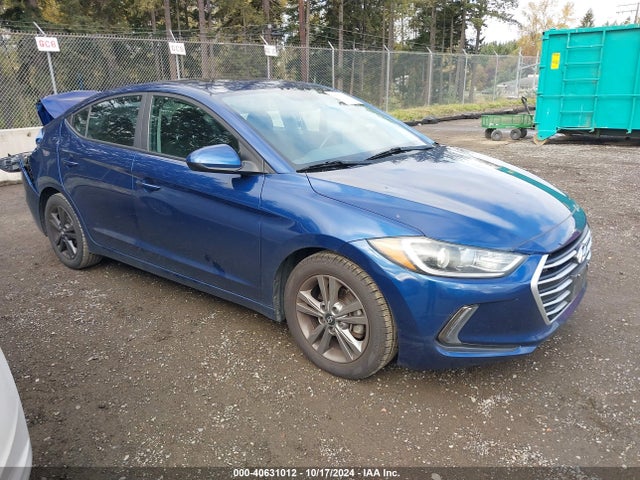 2017 5NPD84LF7HH123682 main image