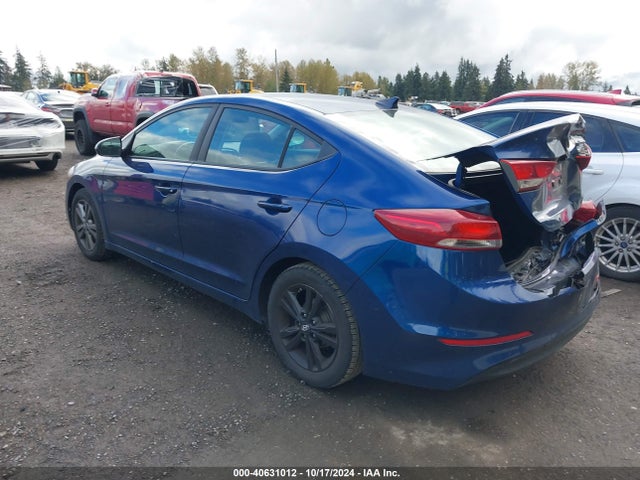 Hyundai Elantra Value Edition 2017 5NPD84LF7HH123682 Image 3