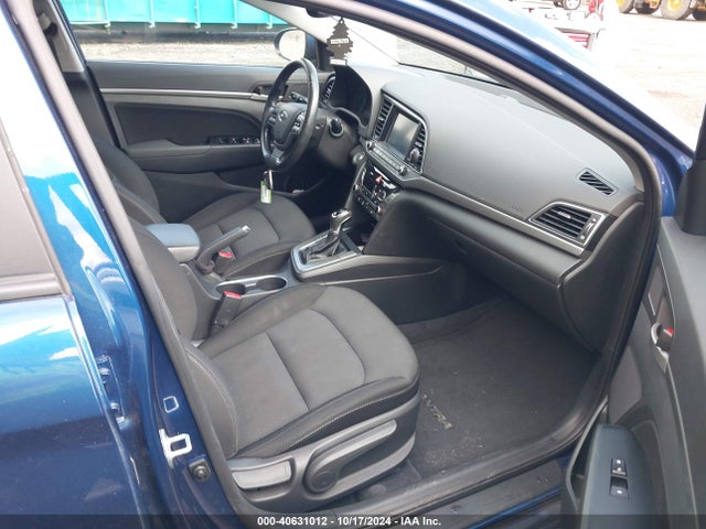 Hyundai Elantra Value Edition 2017 5NPD84LF7HH123682 Image 5
