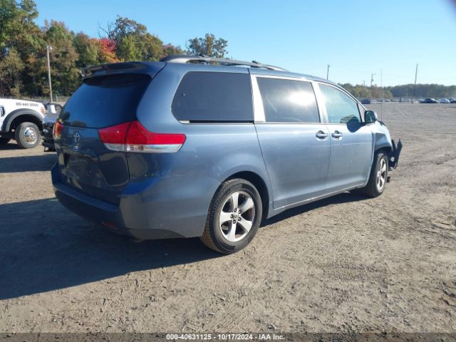 5TDKK3DC9ES513440 Toyota Sienna Le V6 8 Passenger