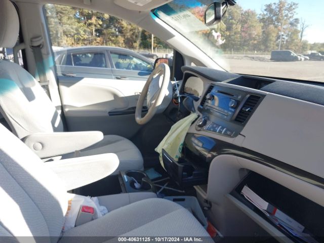 5TDKK3DC9ES513440 Toyota Sienna Le V6 8 Passenger