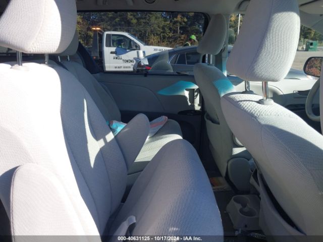 5TDKK3DC9ES513440 Toyota Sienna Le V6 8 Passenger