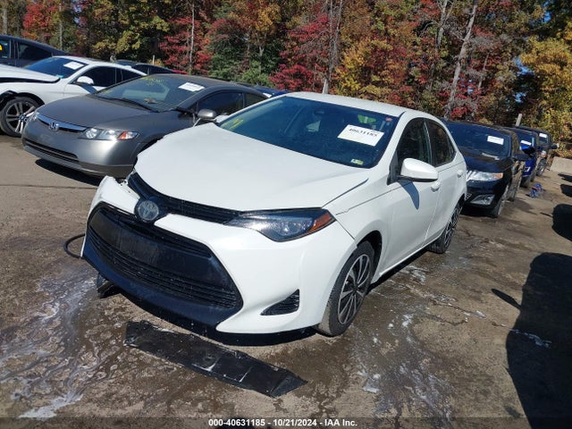 Toyota COROLLA LE 2017 5YFBURHE6HP732121 Image 2
