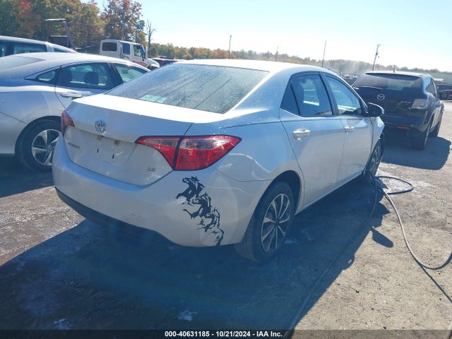 Toyota COROLLA LE 2017 5YFBURHE6HP732121 Image 4