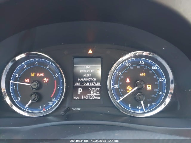 Toyota COROLLA LE 2017 5YFBURHE6HP732121 Image 7