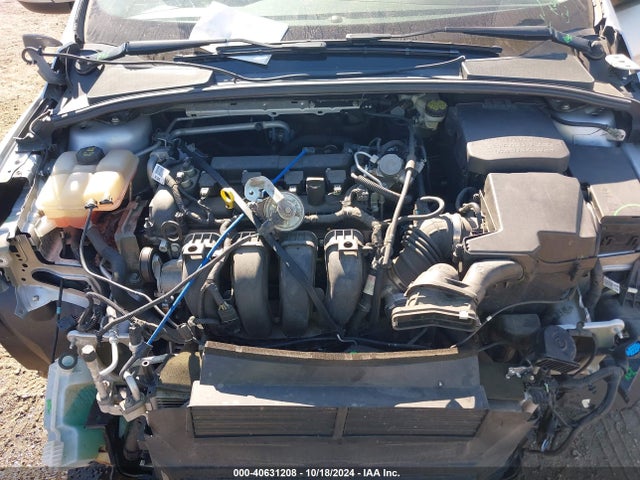 Ford FOCUS SE 2016 1FADP3F24GL318502 Image 10