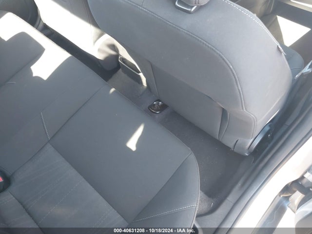 Ford FOCUS SE 2016 1FADP3F24GL318502 Image 8