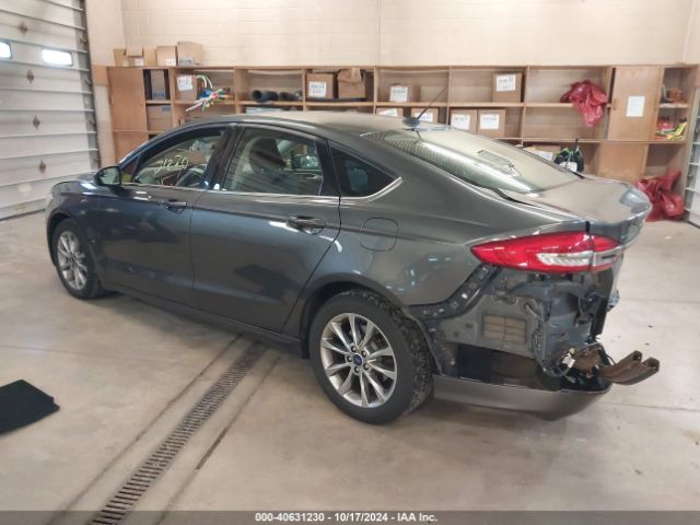 3FA6P0H72HR412915 Ford FUSION SE