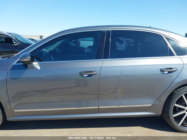 1VWAT7A31HC001453 Volkswagen Passat 1.8t S