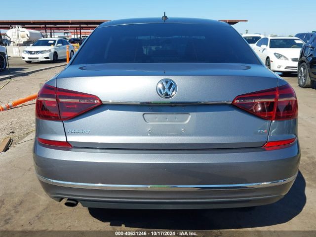 1VWAT7A31HC001453 Volkswagen Passat 1.8t S