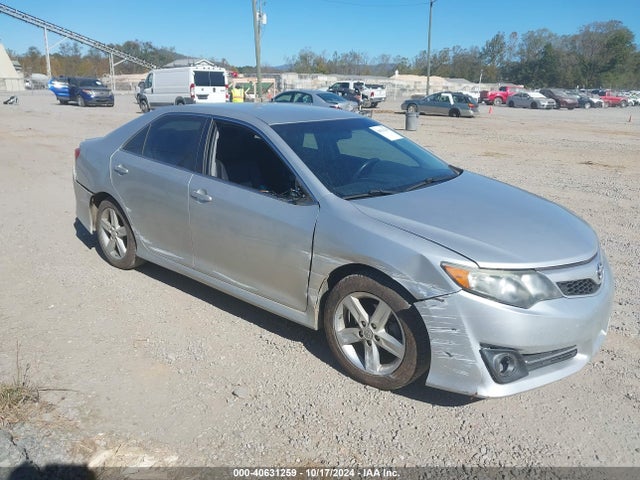 2014 4T1BF1FK5EU448588 main image