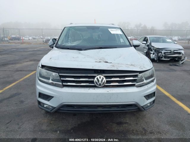 3VV2B7AX0JM053630 Volkswagen Tiguan 2.0t Se/2.0t Sel