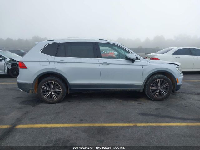 3VV2B7AX0JM053630 Volkswagen Tiguan 2.0t Se/2.0t Sel