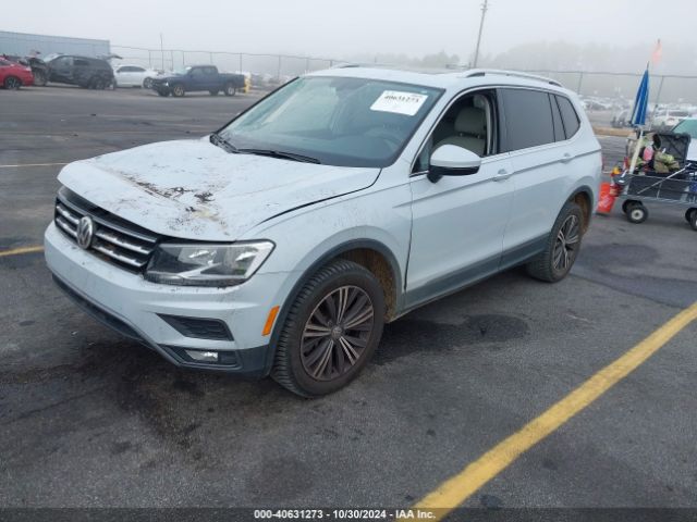 3VV2B7AX0JM053630 Volkswagen Tiguan 2.0t Se/2.0t Sel