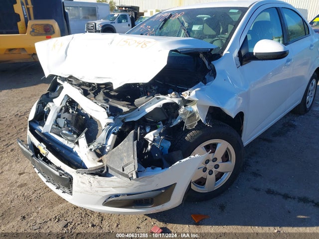 Chevrolet Sonic Ls Auto 2015 1G1JA5SH7F4150487 Image 6