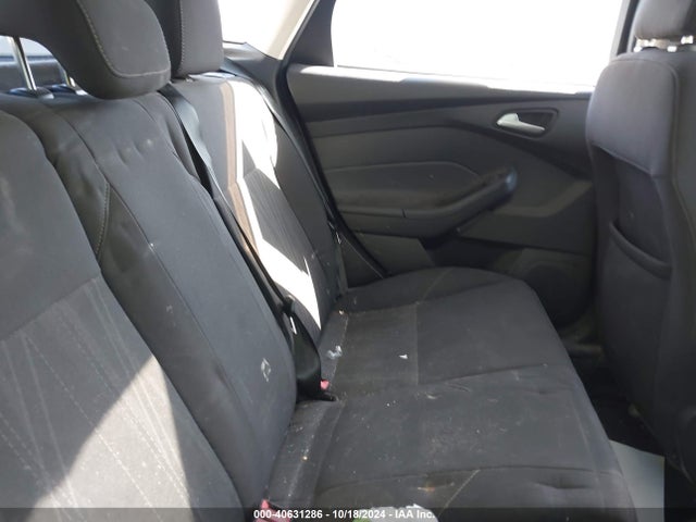 Ford FOCUS SE 2015 1FADP3K28FL335470 Image 8