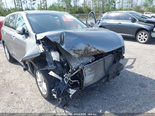 5XYPG4A51KG488920 KIA Sorento 3.3l Lx