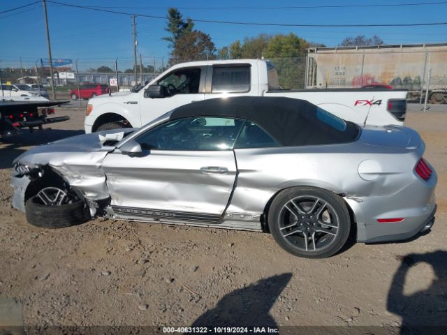 1FATP8UH6J5136134 Ford Mustang Ecoboost Premium