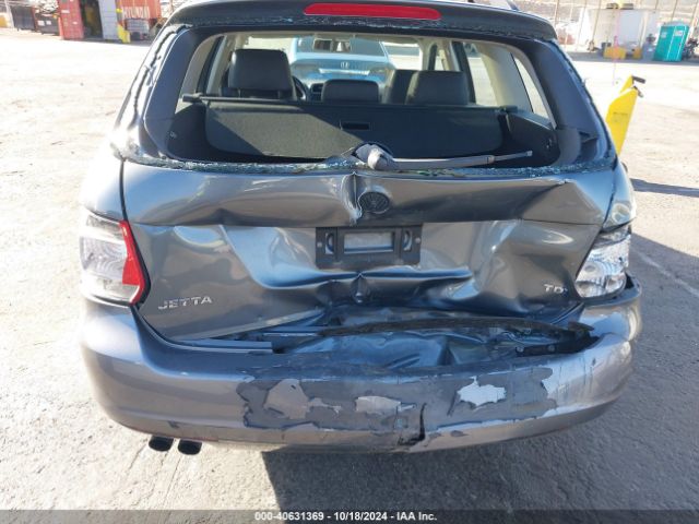 3VWPL7AJ5EM627431 Volkswagen Jetta Sportwagen 2.0l Tdi
