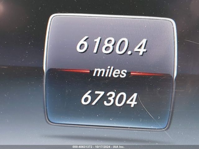 WDDUG8FB7FA181708 Mercedes-Benz S 550 4matic