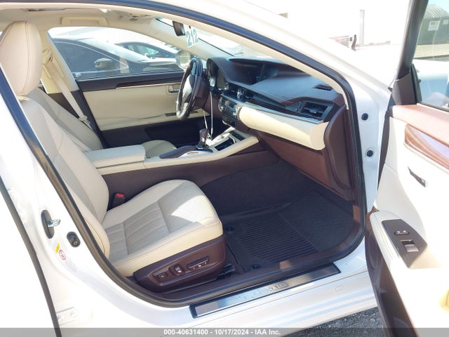 Lexus ES 350 2018 58ABK1GGXJU100505 Image 5