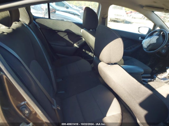 KIA FORTE LX 2017 3KPFK4A71HE140049 Image 8