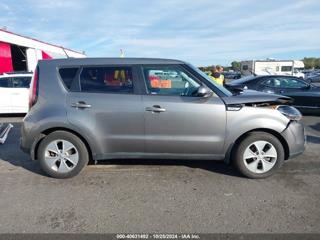 KIA Soul 2016 KNDJN2A20G7290078 Image 13