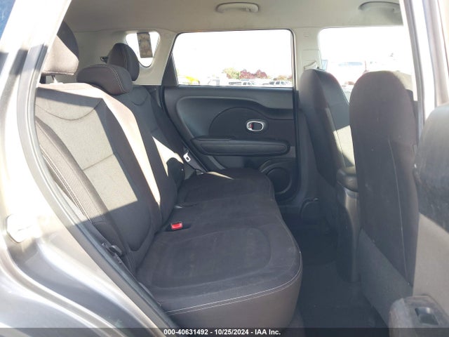 KIA Soul 2016 KNDJN2A20G7290078 Image 8