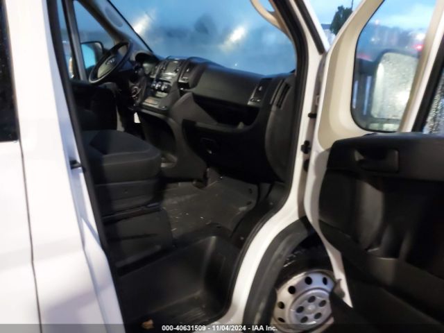 3C6TRVAG4JE145022 RAM Promaster 1500 Low Roof 136 Wb