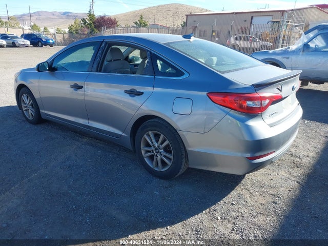 Hyundai SONATA SE 2016 5NPE24AF1GH302596 Image 3
