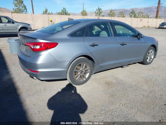 Hyundai SONATA SE 2016 5NPE24AF1GH302596 Image 4